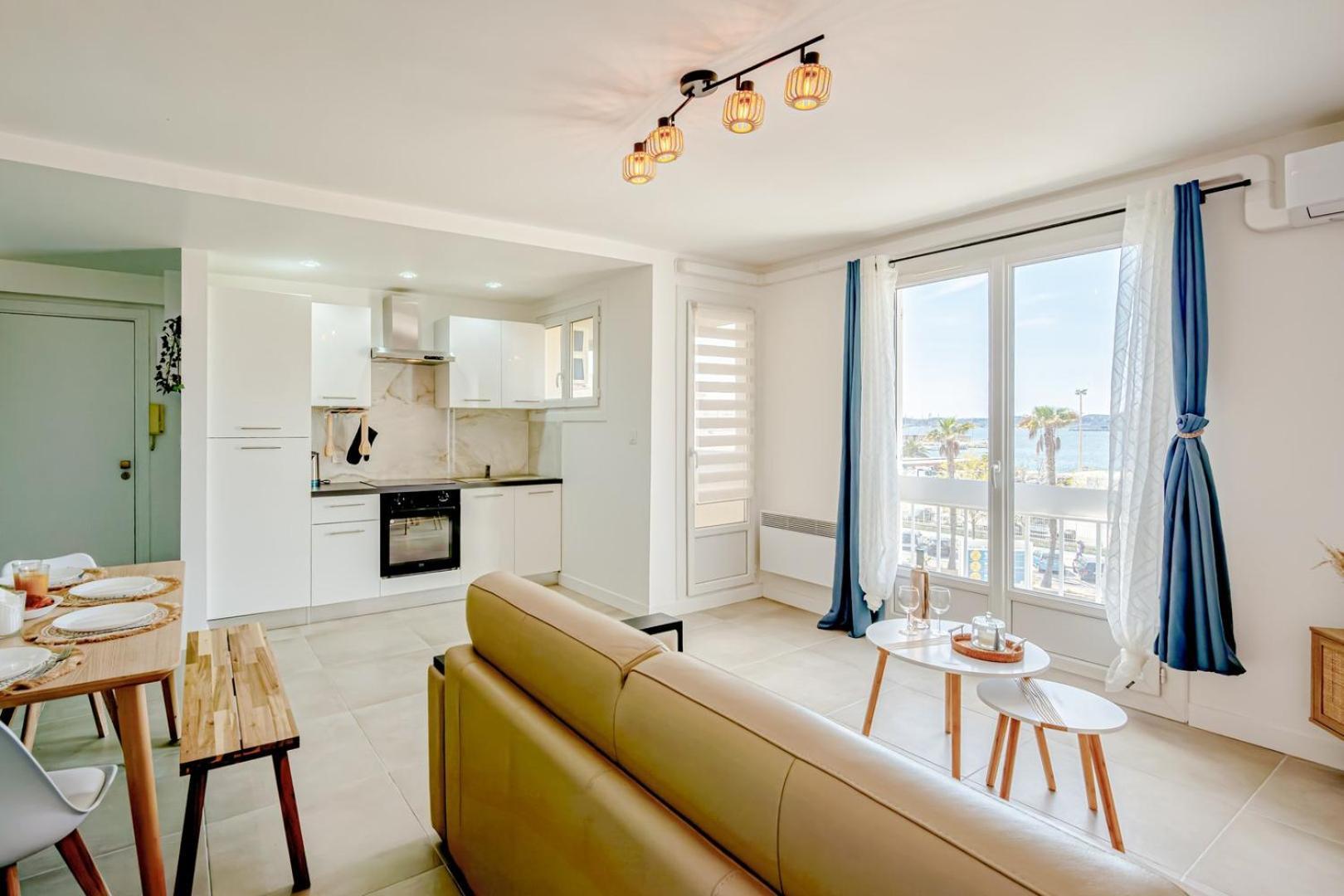 Air-Conditioned Apartment - Sea View Port Toulon Extérieur photo